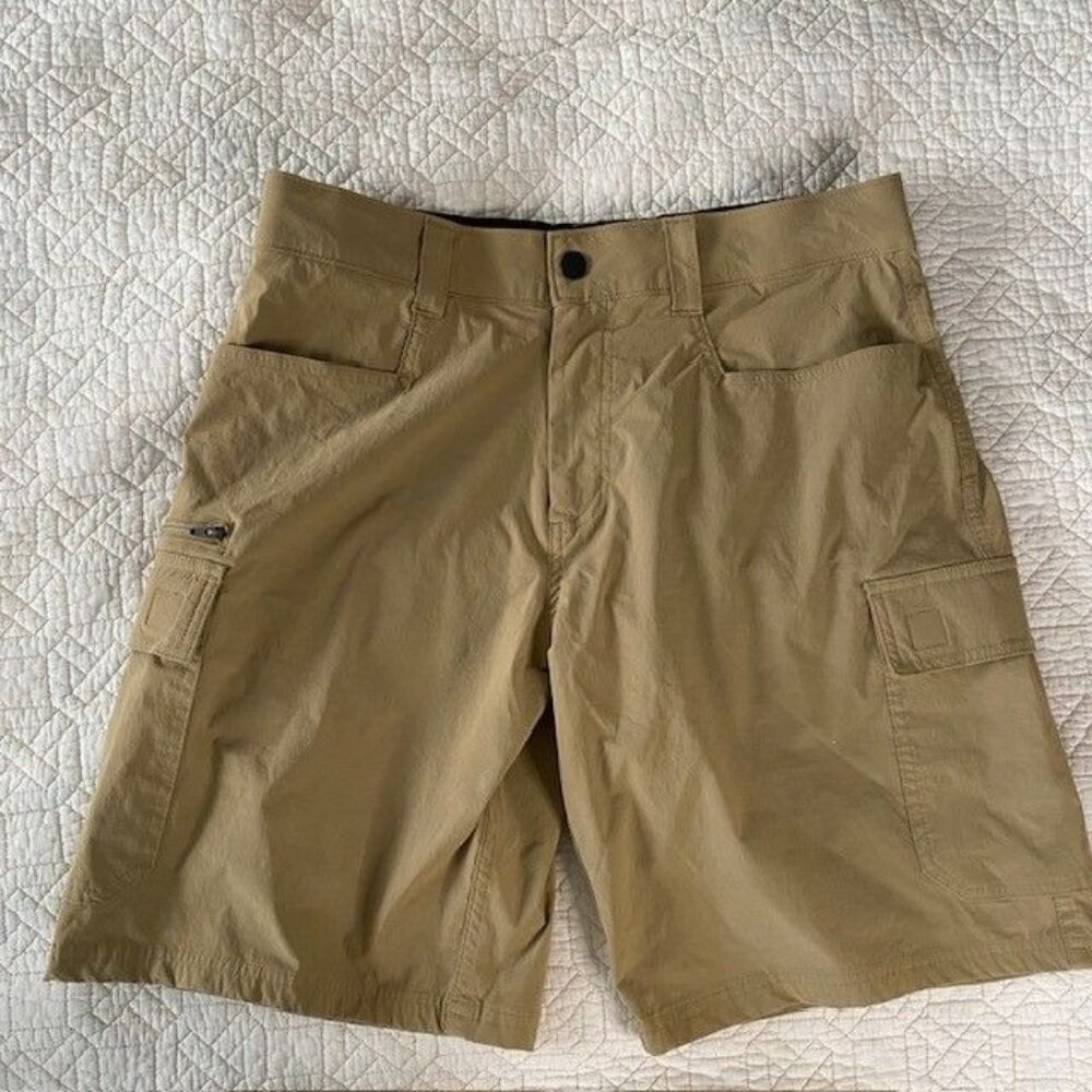 Khaki Cargo Shorts Orvis Men’s sz 32 Tech Zip Pockets Utility Workwear Gorpcore